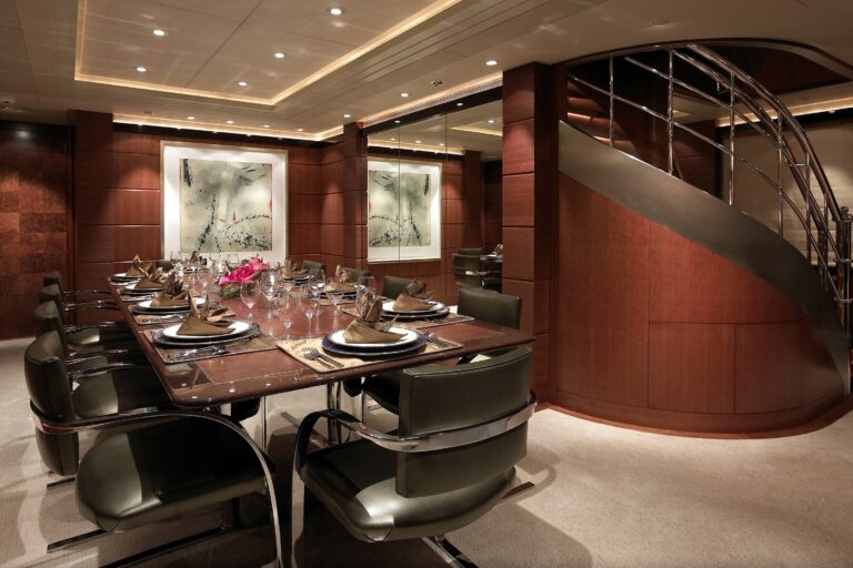 The 43m Yacht ANGIAMO