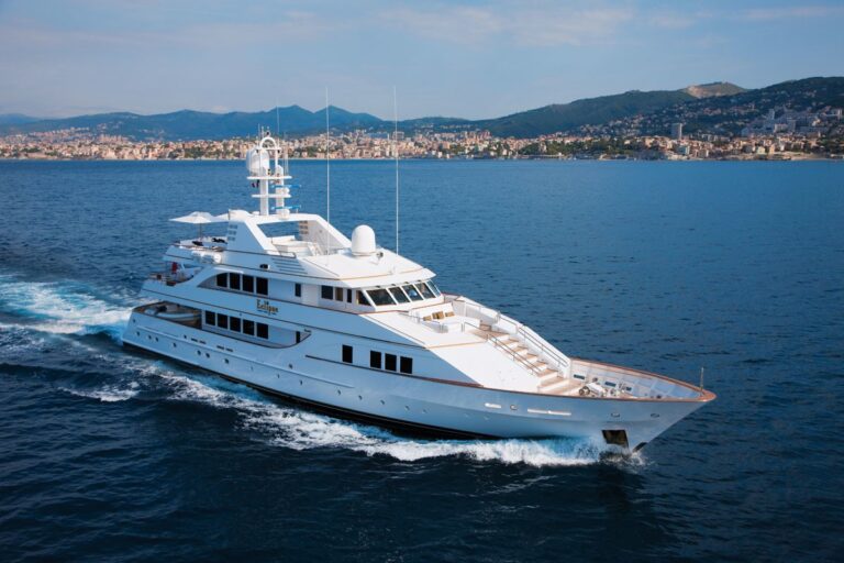 De Voogt Naval Architects