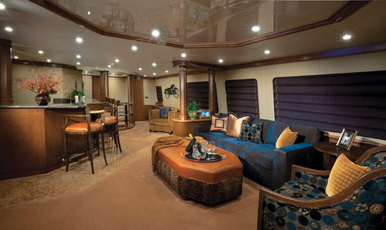 Sky-lounge Aboard Yacht AT LAST