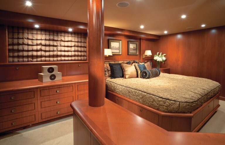 VIP Cabin Aboard Yacht AT LAST
