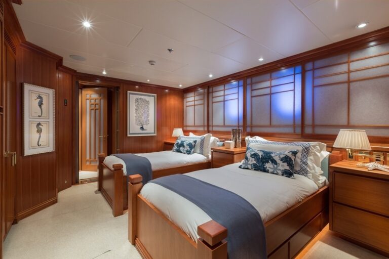 The 44m Yacht FOUR WISHES