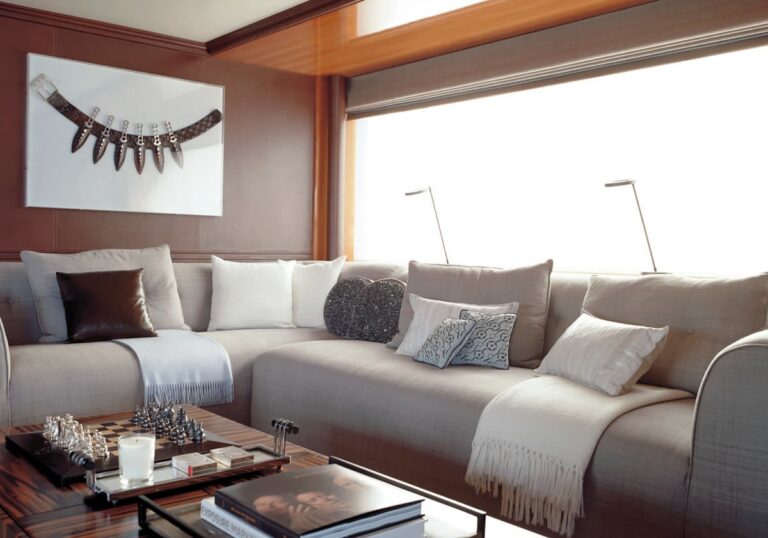 Bridgedeck Deck Saloon Aboard Yacht IL SOLE