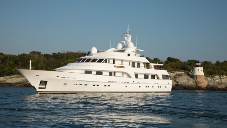 Diana Yacht Design