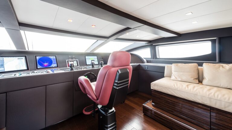 The 45m Yacht FLYING DRAGON