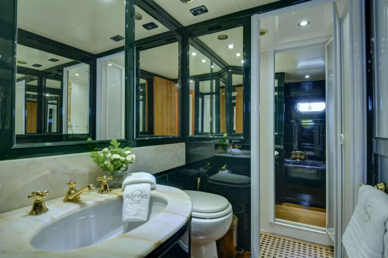 Guest ensuite