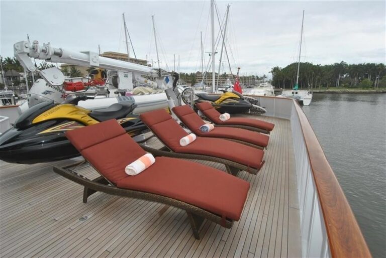 The 47m Yacht EL DUENDE
