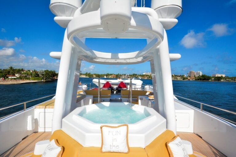 The 47m Yacht STARSHIP