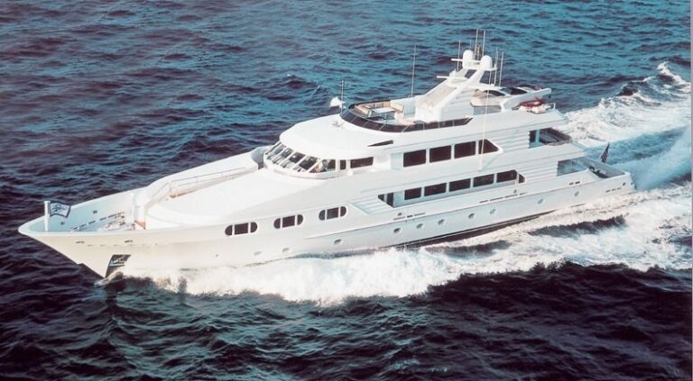 The 47m Yacht THEMIS