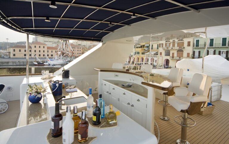 The 49m Yacht BLU 470