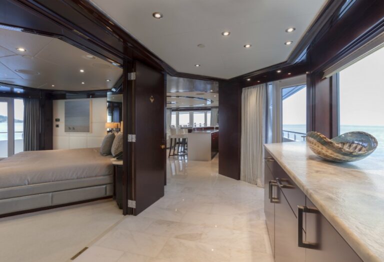 The 49m Yacht TRENDING
