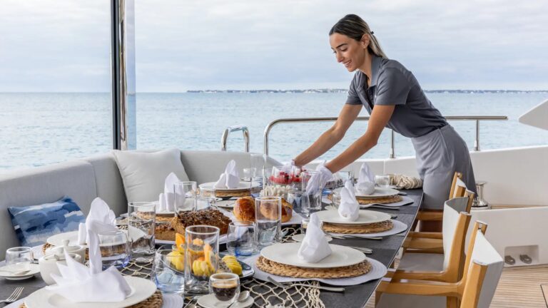 Professional Crew Service