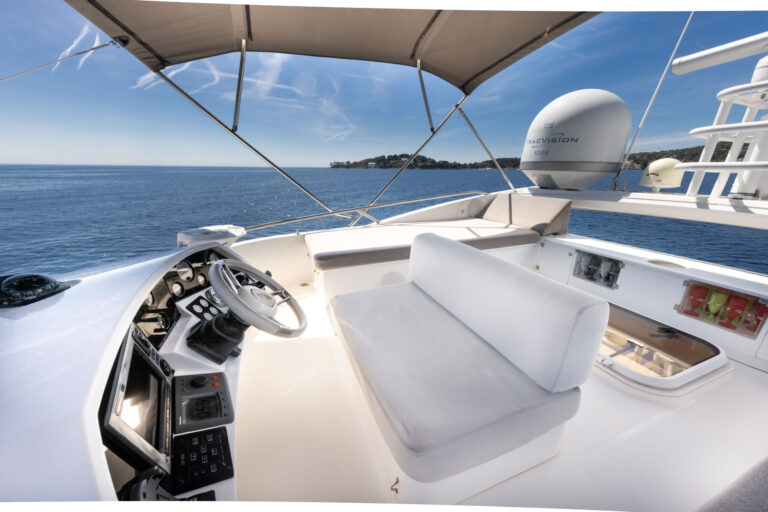 Flybridge Helm Controls