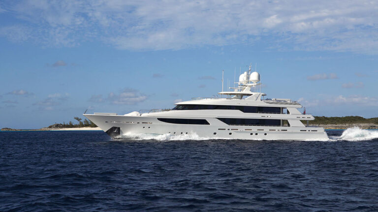 50m Westerport Yacht