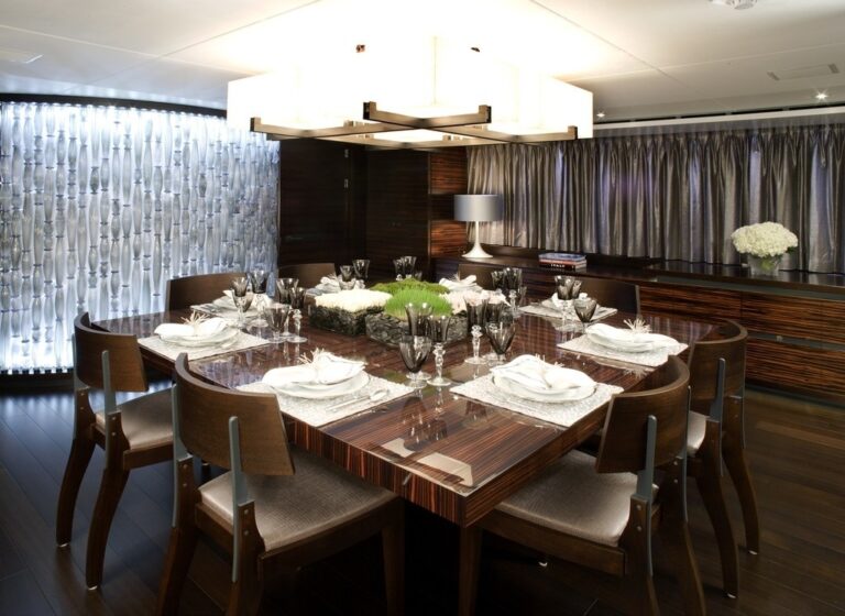 Eating/dining On Yacht INCEPTION