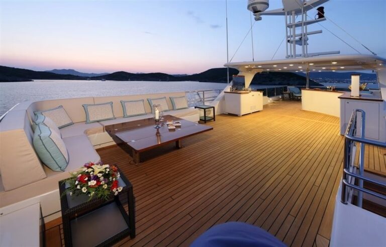 The 50m Yacht RIMA II