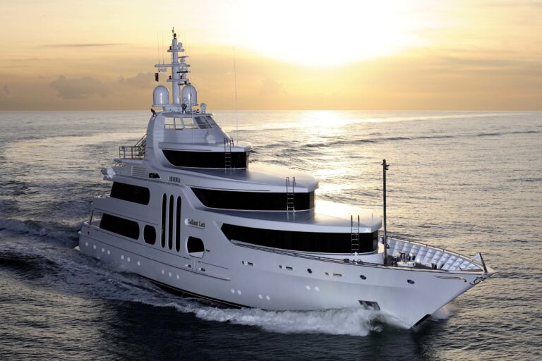 The 51m Yacht GALLANT LADY
