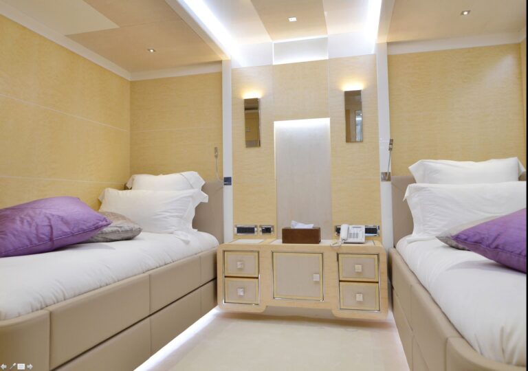 The 52m Yacht JADE 959