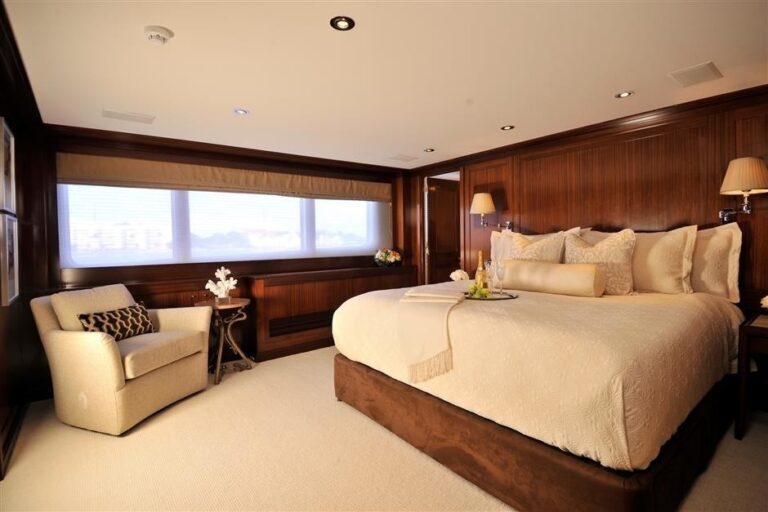 The 52m Yacht MARIA