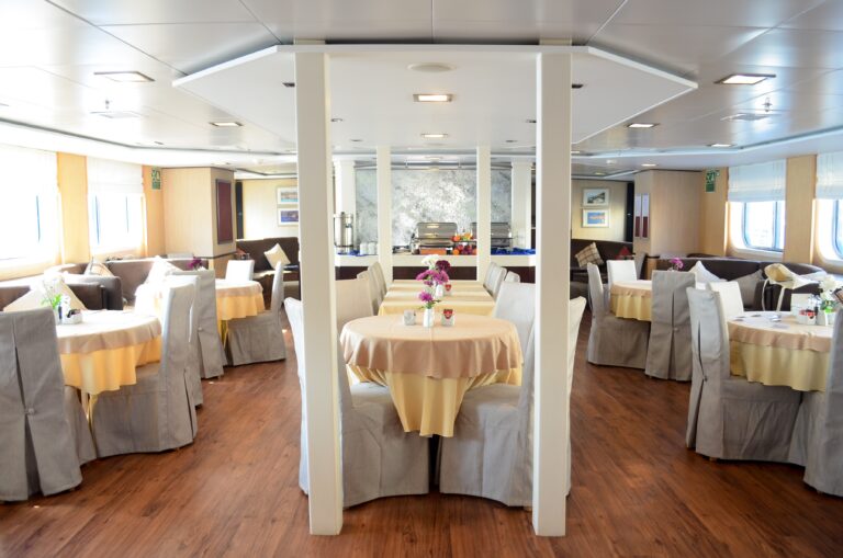 The 55m Yacht HARMONY V
