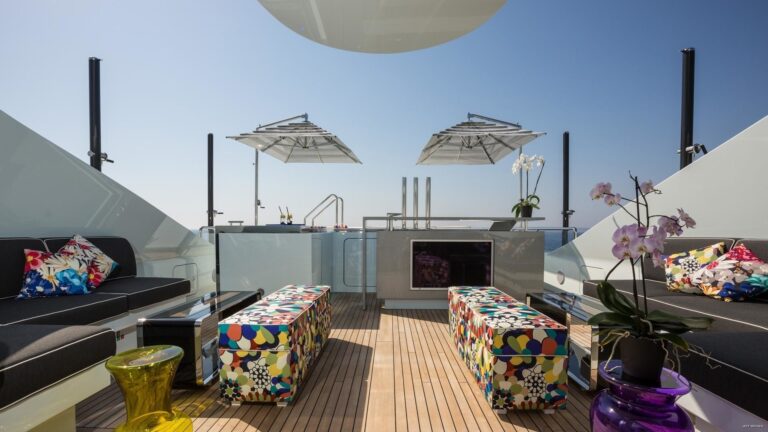 The 55m Yacht OCEAN PARADISE