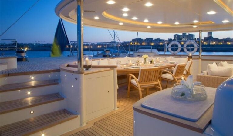 The 56m Yacht SELENE