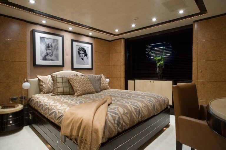 VIP Stateroom On Board Yacht SELENE