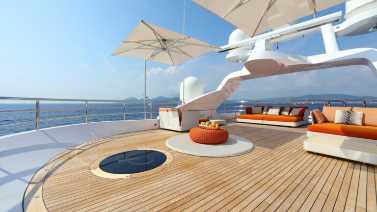 The 60m Yacht FORMOSA
