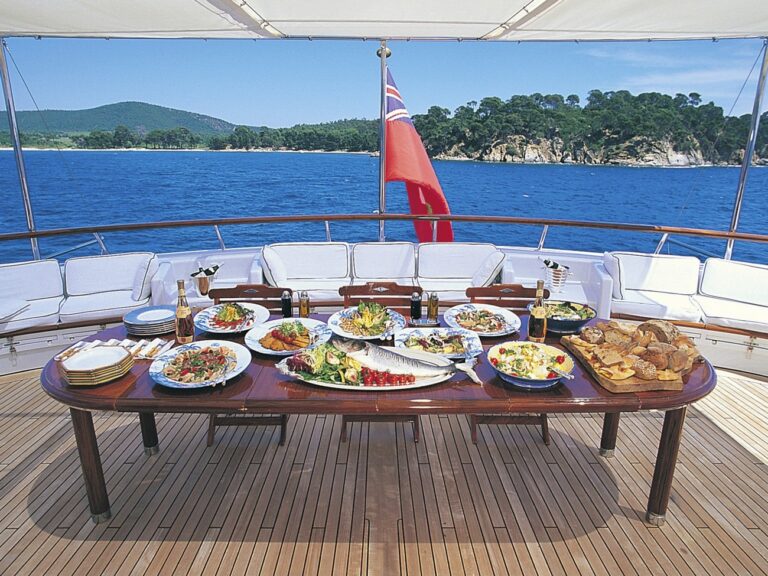 Al Fresco Aboard Yacht VIRGINIAN
