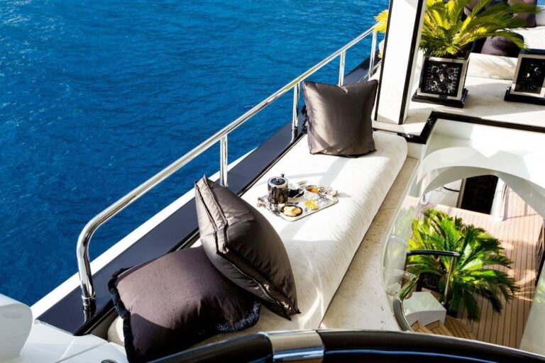 The 63m Yacht LIONESS V
