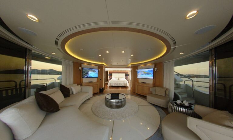 Sky lounge and VIP