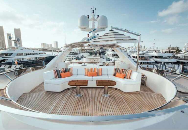 Sundeck forward