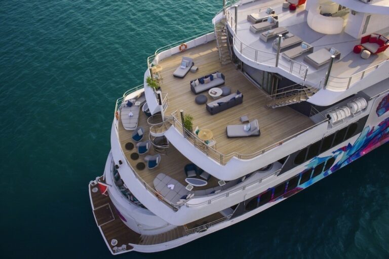 The 69m Yacht SALUZI