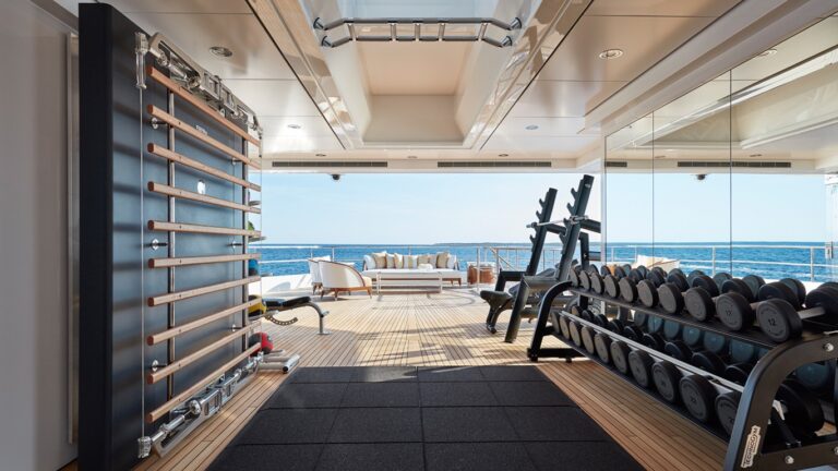 The 70m Yacht JOY