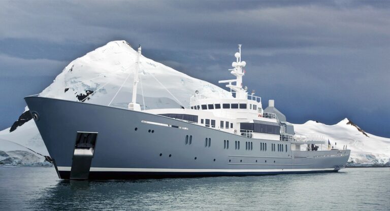 The 71m Yacht ENIGMA XK