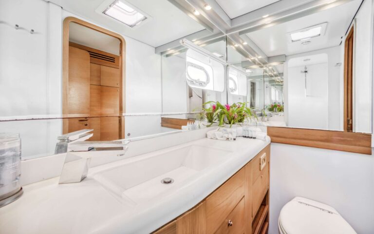 Guest ensuite