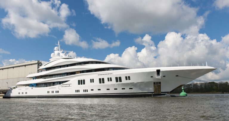 The 91m Yacht LADY LARA