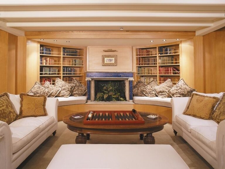 The 99m Yacht CHRISTINA O