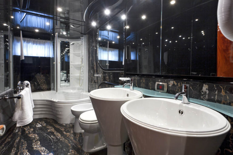 ADRIATIC BLUES - Master ensuite