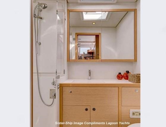 AMAZING - Ensuite 2