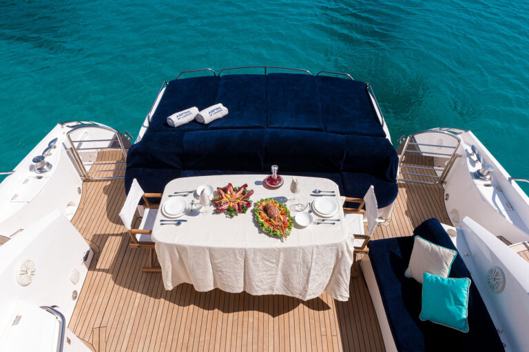 ASPIRE OF LONDON - Alfresco dining