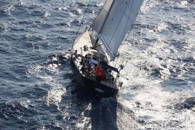 ASTRO DE L’EST Swan 82