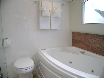 Akasha Master Bath