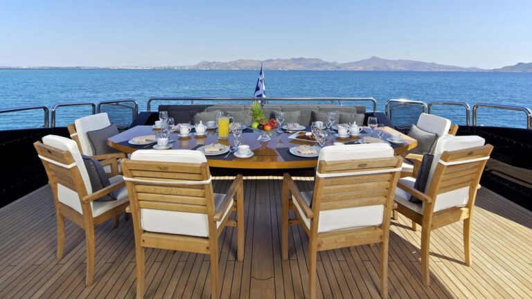 Al Fresco Dining On The Aft Deck
