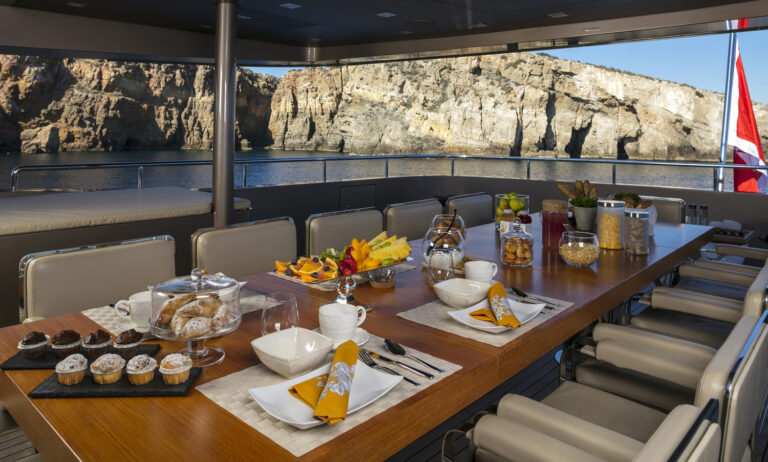 Alfresco Dining