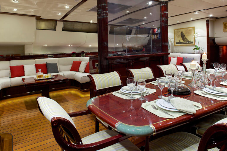 Charter yacht ALLURE A
