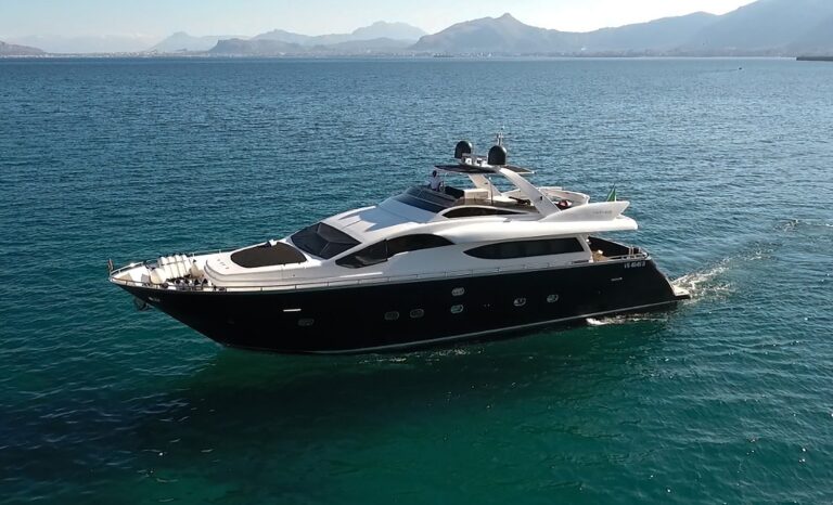 Antago Motor Yacht SEVEN STARS - Profile