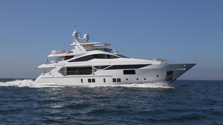 BENETTI Fast 125 Yacht - Underway In The Mediterranean