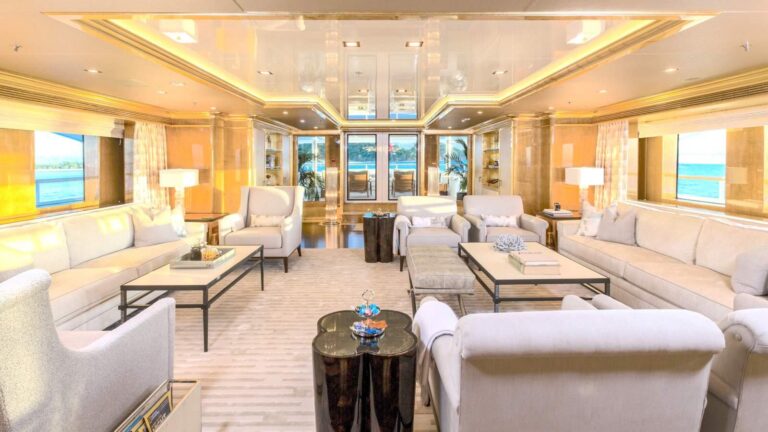 Salon View Aft