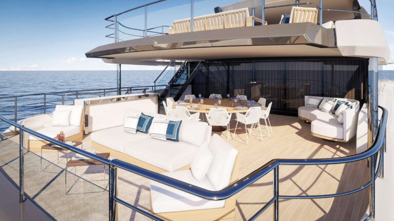 BP004 Exterior - Aft Deck