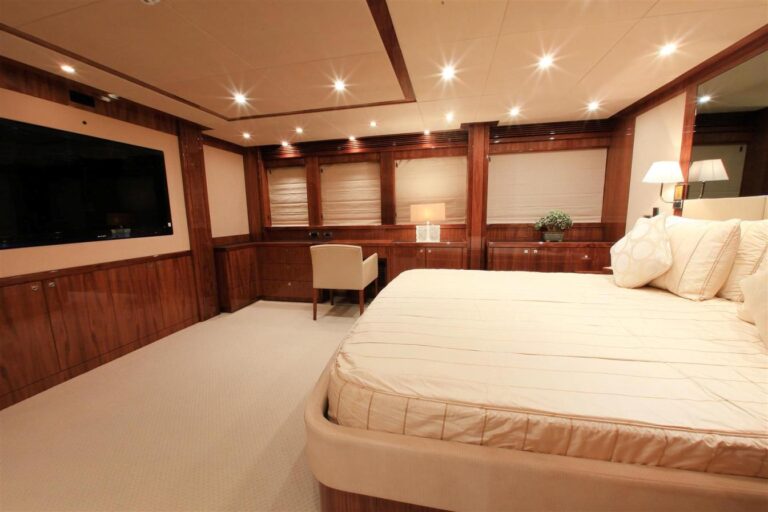Barracuda Red Sea master cabin view 4